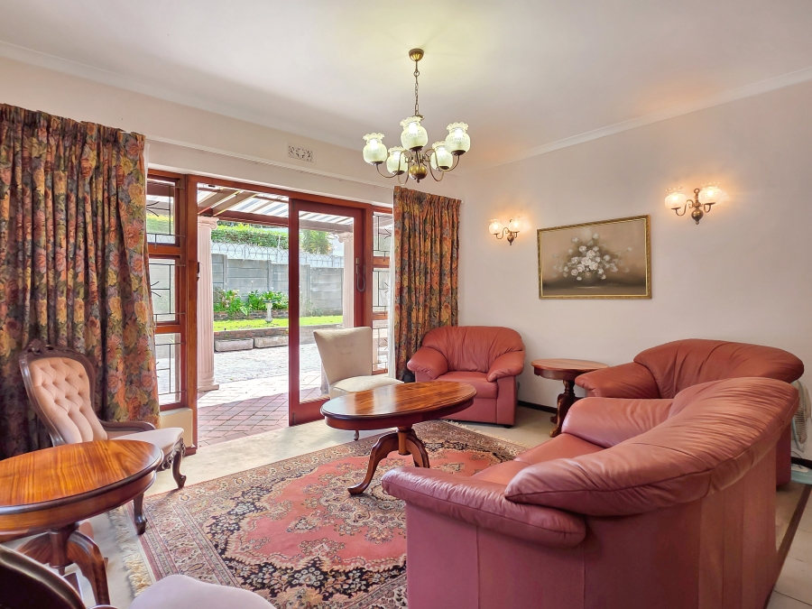 3 Bedroom Property for Sale in Constantia Western Cape